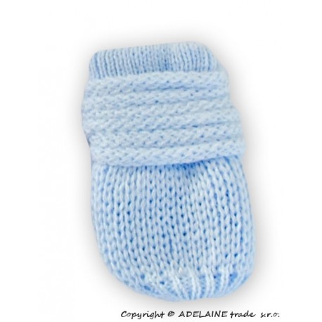 Zimní pletené  kojenecké rukavičky - sv. modré