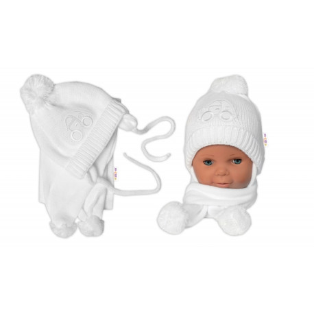 BABY NELLYS Zimní čepička s šálou - Autíčko bílá