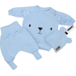 Pletená kojenecká sada 3D Medvídek, svetřík, tepláčky + čepička Kazum, modrá